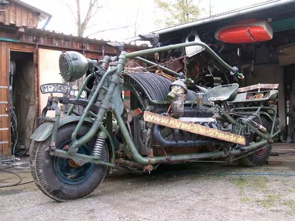 太震撼！世界上最大、最快摩托車，牛X到無法想象