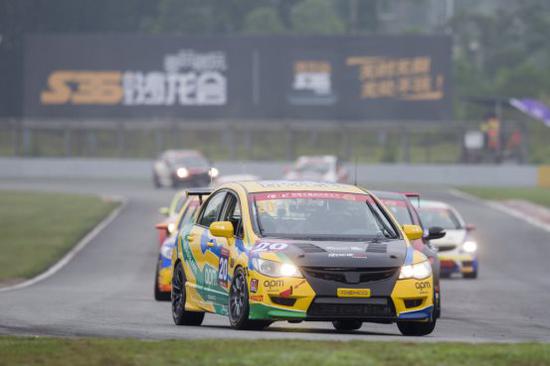 車隊目前表現出穩中求勝的態度，不說不想，“干”就對了！